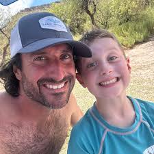 Are there any good pickleball leagues around to join?