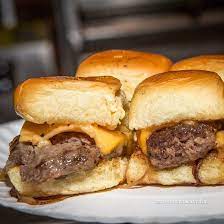 Ideal place to meet eat and greet. 123 Burger Shot Beer New York City Hell S Kitchen Menu Preise Restaurant Bewertungen Tripadvisor