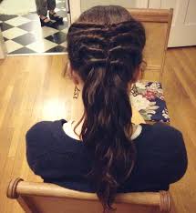 Create two short braids at one side, tightly braid it. Roxiejanehunt Vikings Viking Hair And The Vikey Tail