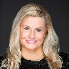 Homes Where the Hearth Is: 5 Cozy Fireplaces