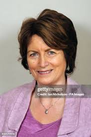 25 Louise Ellman Mp Photos & High Res Pictures