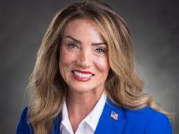 Cynthia Tupou's Instagram, Twitter & Facebook