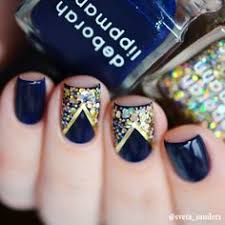 Diseños de uñas acrílicas ✅ en tendencia e ideas para ponerte al dia con lo ultimo de la moda de uñas bonitas decoradas y elegantes para cualquier uñas acrílicas a la moda, bonitas y elegantes 2019. 11 Ideas De Unas Azul Marino Unas Azules Unas Azul Marino Disenos De Unas