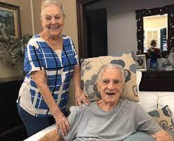 Jun 12, 2021 · o ator orlando drummond, intérprete do seu peru na escolinha do professor raimundo, recebeu alta neste sábado (12/6) após passar cerca de dois meses internado… Aos 100 Orlando Drummond Posta Foto Com A Esposa Na Quarentena Emais Estadao