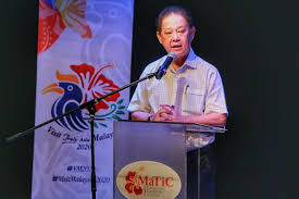 Culture minister datuk mohamaddin ketapi was involved in a brief argument with the media. Saying Met All Kpi Tourism Minister Confident Will Survive Any Cabinet Reshuffle Malaysia Malay Mail