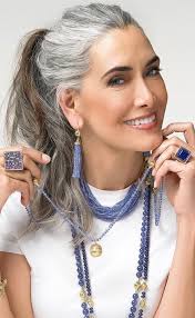 16 Grey hair ideas