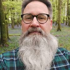 Hi to everybody. Im realy thinking about 800 MT Explorer. After this short  period of time ,they are some big isue, problems ? What is the best what is  wrong