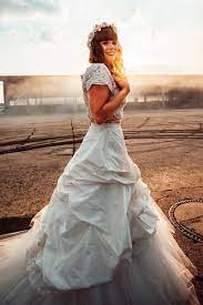 Check spelling or type a new query. Https Www Xn Schillers Brute Clb De Brautkleider