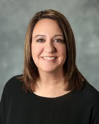 Jennifer Peters's Instagram, Twitter & Facebook