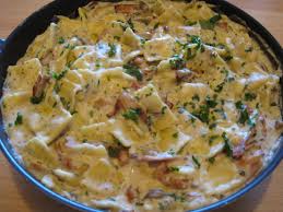 Paste cu sos alb de smantana sau iaurt gras cc eng sub. Ravioli Cu BranzÄƒ In Sos De Vin SmantanÄƒ È™i Usturoi Ciuperci Champignon Proaspete È™i Kaizer GÄƒtitul Pasiune De Familie