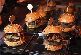 If you are vegetarian or vegan, you will not have a problem finding. Gordon Ramsay S New Restaurant Features A Very Pricey Burger