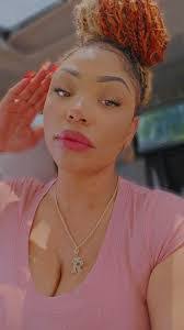 Ronetta Wright's Instagram, Twitter & Facebook