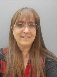 Hi I'm Donna from Scotland and would love a penal he or she xx