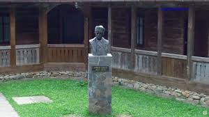 A fost construita in anul 1800 de. Casa MemorialÄ Avram Iancu Aici S A NÄscut Èi A TrÄit CrÄiÈorul MunÈilor