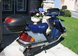 I have a soft spot for the 80s honda scoots. 300 Miles In Canada 1985 Honda Elite 150 Bike Urious