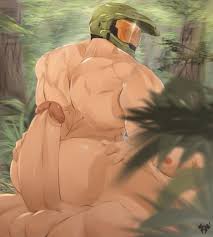 Master chief about to receive a great energy sword : rbaramanga