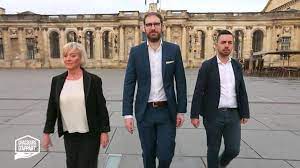 Check spelling or type a new query. Chasseurs D Appart A Bordeaux Du 29 Mai Au 2 Juin Remi Matthieu Et Sylvie Chasseurs D Appart Nouveautes Tele Com