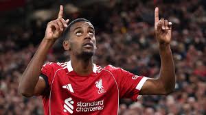 ¡Liverpool Sufre pero Vence! Isak Anota, Ekitike Expulsado - Imagen principal del artículo