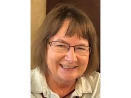 Nicole Cale's Instagram, Twitter & Facebook