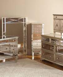 Back In A Few Mirrored Bedroom Furniture Bedroom Furniture Sets Mirrored Furniture