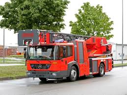 Mercedes Benz Aerial Rescue Setcom Fire Trucks Mercedes Benz Emergency Vehicles