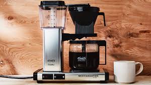Filter shape and how they affect brewing. Best Drip Coffee Makers Of 2020 Reviewed Oxo Ninja And More Epicurious