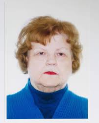 A volunteer with perfect draw weight