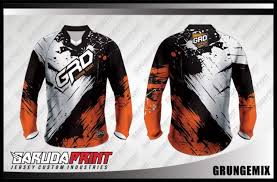 Kalau pusing memilih warna baju, maka pilihlah hitam atau putih. Desain Baju Sepeda Downhill Grungemix Warna Hitam Putih Coklat Terbaru
