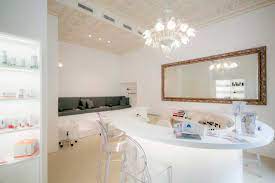 I servizi offerti vanno dai trattamenti estetici classici ai trattamenti benessere. I Migliori Centri Estetici Di Milano Flawless Life The Lifestyle Guide