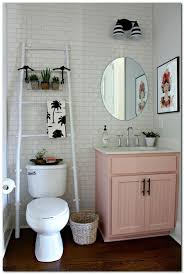 Dorm room bathroom decorating ideasby fandionthursday, january 4th, 2018.dorm room bathroom decorating best 25+ dorm bathroom decor ideas on pinterest | diy storage i.pinimg.com. 32 Charming Dorm Bathroom Decorating Ideas Home Bestiest Small Bathroom Decor Cute Bathroom Ideas Small Apartment Decorating