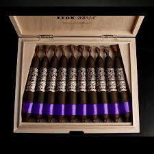 The handcrafted camel bone box is the perfect package for 100 cigarettes with a unique flavor that makes the delights of any cigar connoisseurs. Top Most Expensive Cigars In The World
