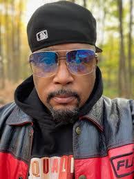 Michael Candelario's Instagram, Twitter & Facebook