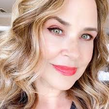 Karla Muse's Instagram, Twitter & Facebook