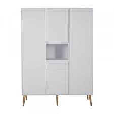 Online schrank planung direkt im foto ihrer wohnung. Quax Cocoon 4 Turiger Schrank Online Kaufen Kindermaxx