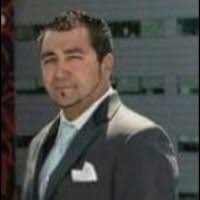 30+ "Christopher Como" profiles