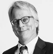 Vogue Managing Editor Jon Gluck Succeeds Eliot Kaplan at Hearst