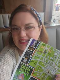 Hi loves. ✨ What do you see ? Tea reading ☺️