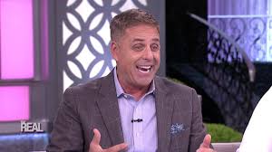 Mark robert michael wahlberg (born june 5, 1971 in boston, massachusetts) is an american actor and former musician. Mark Wahlberg Vs Mark L Walberg Who S The Actor And Who Hosts Temptation Island