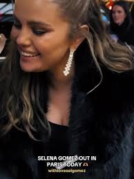 Selena Gomez Paris Fashion Week