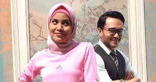 Dalam hidup el suraya,hanya seorang lelaki tang dinantikan. Drama Aku Bukan Bimbo Astro Ria Myinfotaip