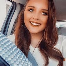 Jessica Mccallon's Instagram, Twitter & Facebook