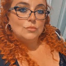 Hi. A bit of a random one but does anyone know where locally I can buy wide  leg trousers like these please? Would ideally like to go to a shop to try