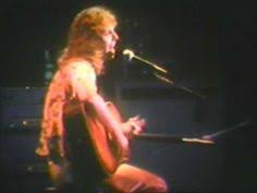 Pepper's lonely hearts club band is a double album produced by george martin, featuring covers of songs by the beatles.it was released in july 1978, as the soundtrack to the film sgt. 34 Peter Frampton Ideas Peter Frampton Peter Frampton Comes Alive