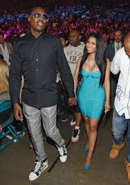 A source close to her and her ex, however, has reportedly told tmz why she decided to call it quits with mill. Did Nicki Minaj Meek Mill Split Up They Ve Been Making Some Ominous Social Media Posts