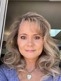 How to reduce under eye creases and wrinkles?