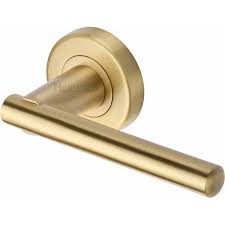 Great for interior doors such as kitchen, living room and hallway. Brass Internal Door Handles Off 76 Online Shopping Site For Fashion Lifestyle