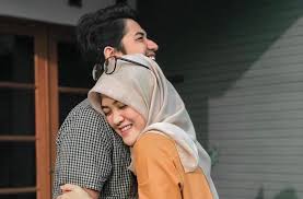 Umur 25 tahun) adalah aktor asal indonesia. Zikri Daulay Buka Suara Usai Istri Lepas Hijab Singgung Tuduhan Selingkuh Matamata Com