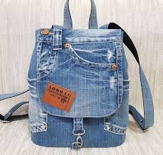 Häufig reicht es aus, wenn die handtasche die rolle des farbtupfens übernimmt. Meine Arbeiten Rucksack Nahen Jeans Jeans Rucksack Jeans Tasche
