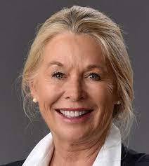 Evlyn Wilcox, PDG, paved the way for women in D5330. She was the first  female President of the Rotary Club of San Bernardino Downtown. First Woman  to become District Governor of D5330,