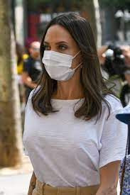 2 days ago · since filming wrapped on eternals in feb. Angelina Jolie Ihr Healthy Hair Haarschnitt Von Fur Mehr Volumen Vogue Germany